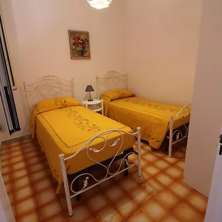 Holiday home Casa Ylenia *